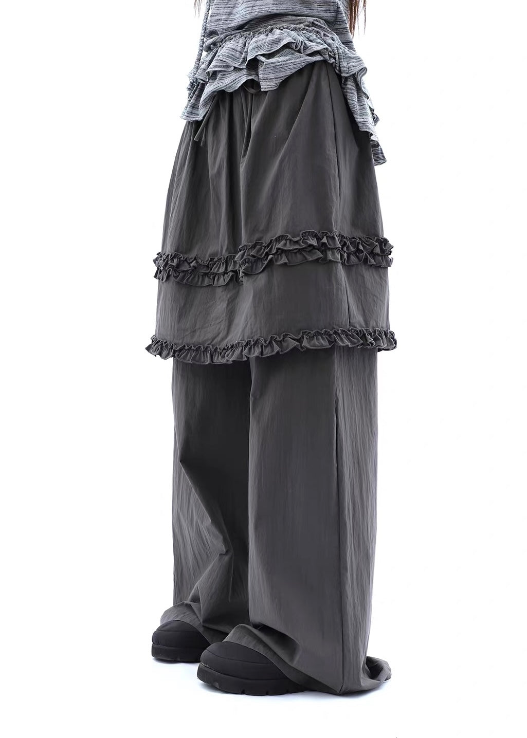 Noir Frill Layered Pants