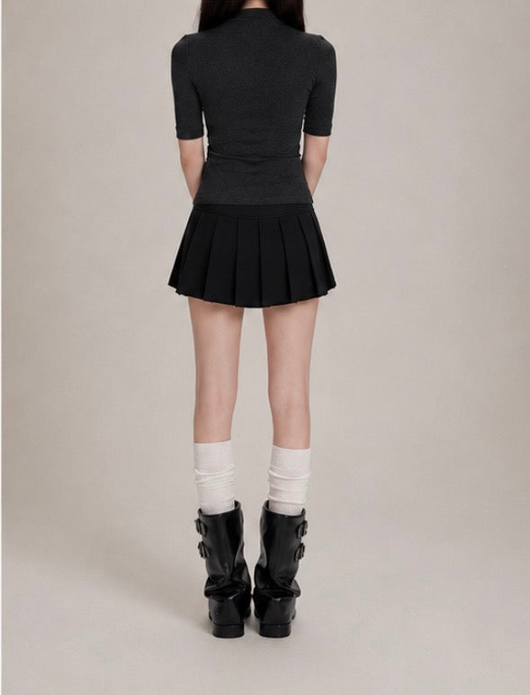Button Pleated Mini Skirt / ボタン Pleated ミニスカート