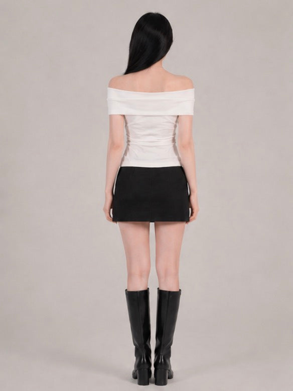 Off-Shoulder Shirred Top / オフショルシャーリングトップス